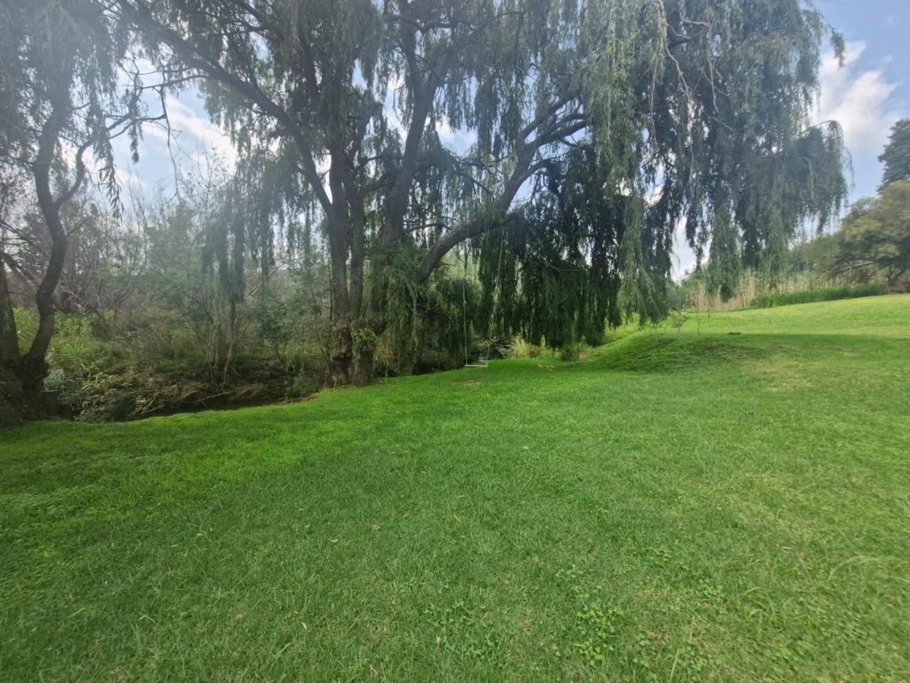 Valley Of The Rainbow Fly Fishing Estate Dullstroom Εξωτερικό φωτογραφία